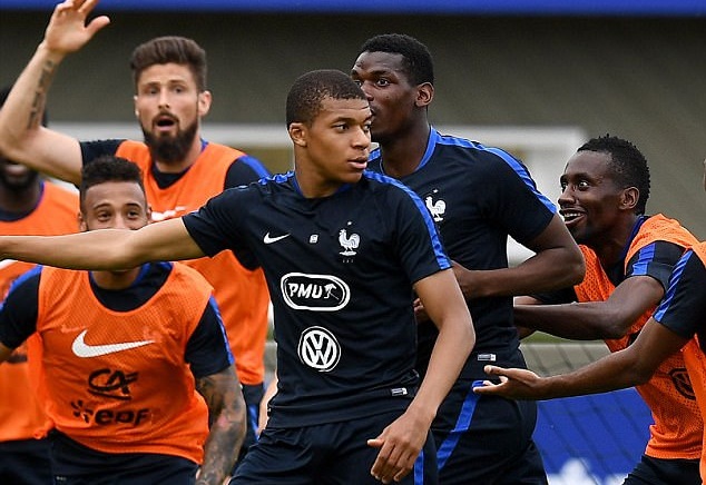 Mbappe lọt vào tầm ngắm của Liverpool.