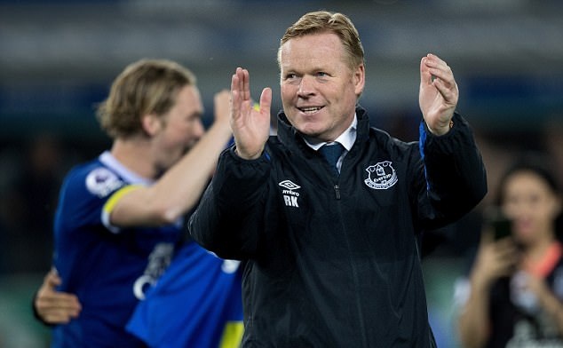 HLV Ronald Koeman hài lòng về 2 bản hợp đồng kể trên.