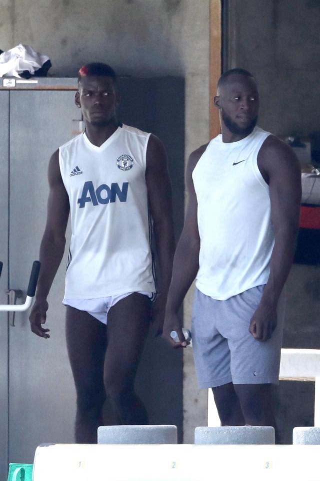 Mùa giải tới, Lukaku sẽ đá cao nhất trên hàng công M.U, Pogba thi đấu ở hàng tiền vệ.