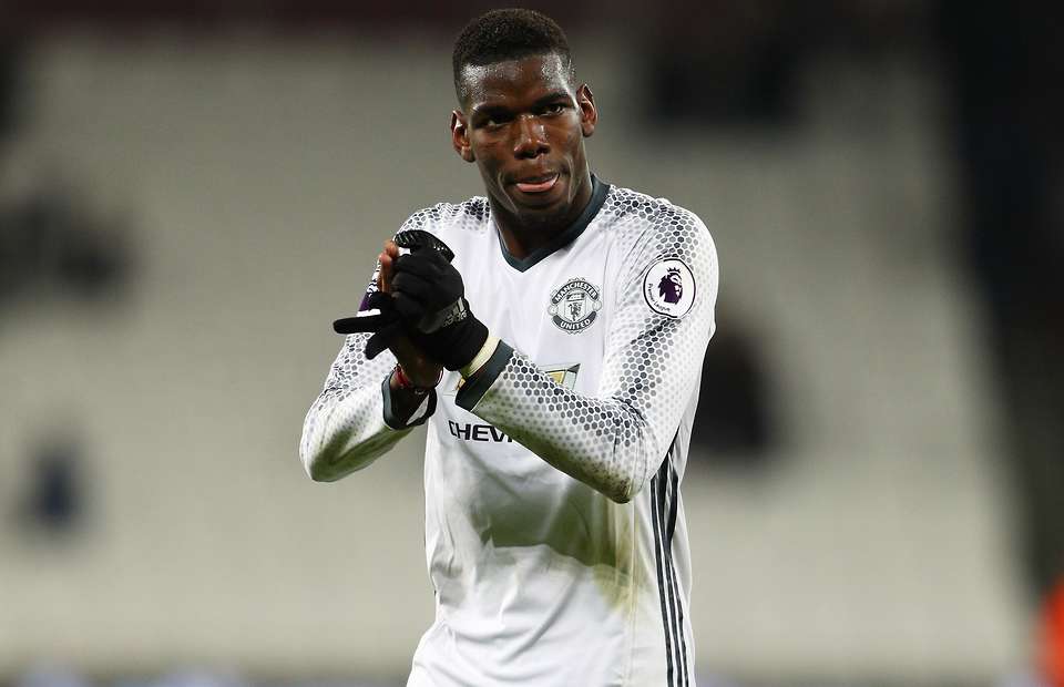 Pogba lại khẳng định tình yêu với M.U.