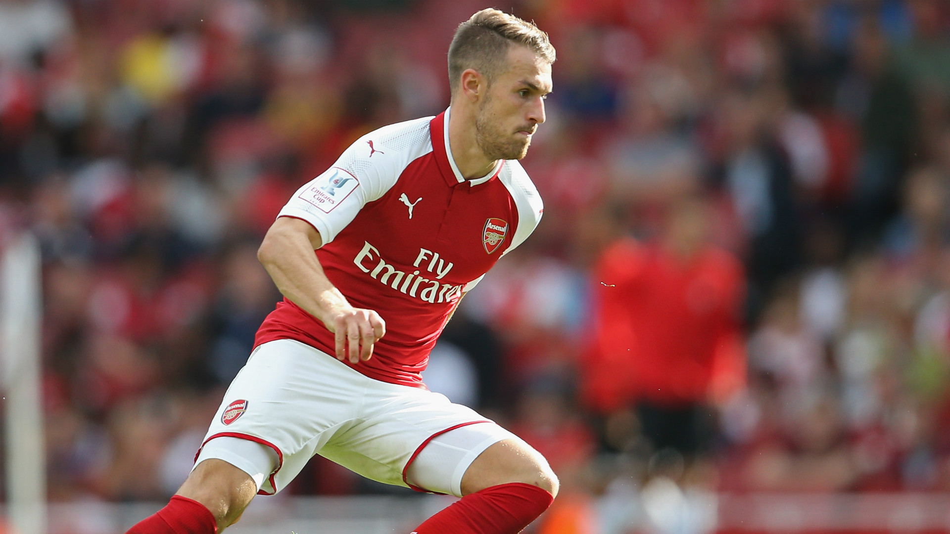 2. Aaron Ramsey (Arsenal) - Ramsey đóng góp 81 lần bứt tốc. Tiền vệ người xứ Wales đã ghi 3 bàn, đóng góp 3 kiến tạo sau 856 phút thi đấu.