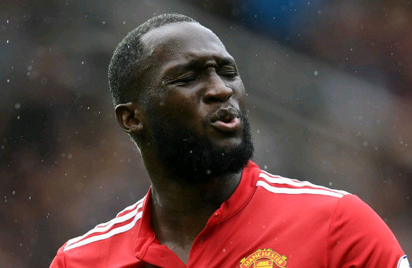 Lukaku đang hạn bàn thắng.