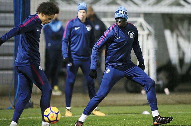 Man City tập luyện - Bóng Đá