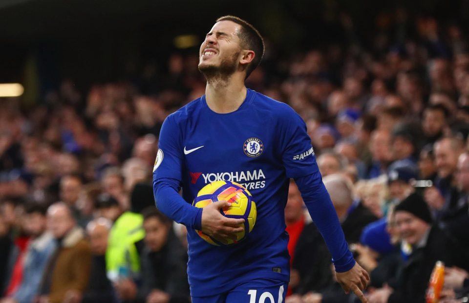 Conte muốn Hazard tiếp tục thi đấu cho Chelsea.