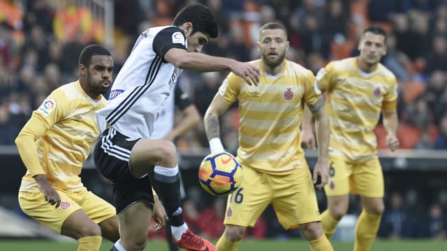 Valencia 2-1 Girona - Bóng Đá