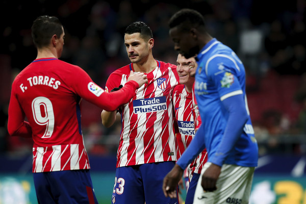 Costa và Torres tịt ngòi, Atletico vẫn thắng dễ nhược tiểu - Bóng Đá