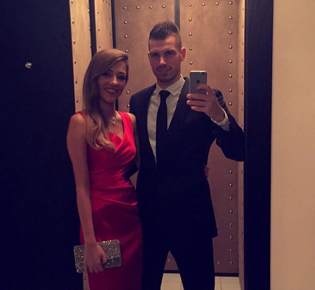 Bạn gái Camille Sold của tiền vệ Morgan Schneiderlin. Ảnh: Internet.