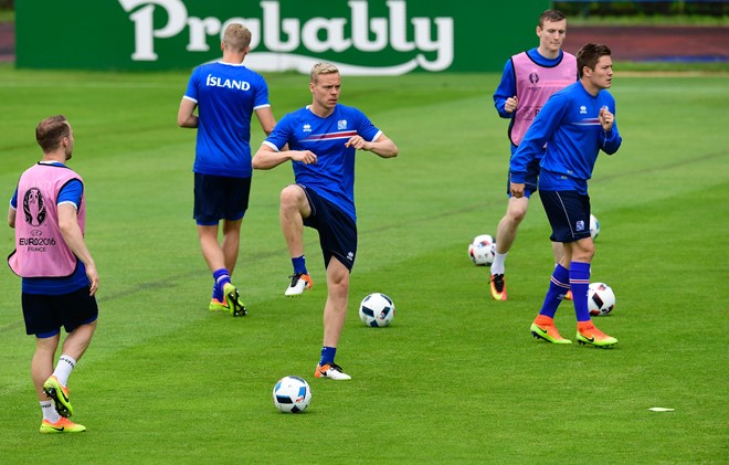 Các cầu thủ Iceland đang sẵn sàng để viết tiếp câu chuyện kỳ diệu tại EURO 2016. Ảnh: Internet.