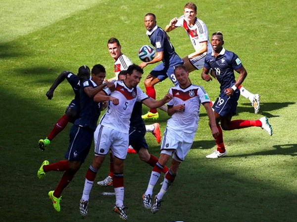 Hummels - cầu thủ ghi bàn cho đội tuyển Đức tại WorldCup 2014 phải ngồi ngoài vì án phạt. Ảnh: Internet.
