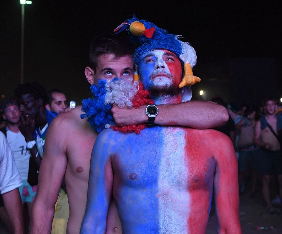 ZZZZLesBleus1