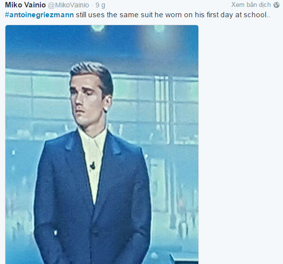 "Antoine Griezmann vẫn dùng bộ vest của ngày đầu tiên đi học." Ảnh chụp màn hình.