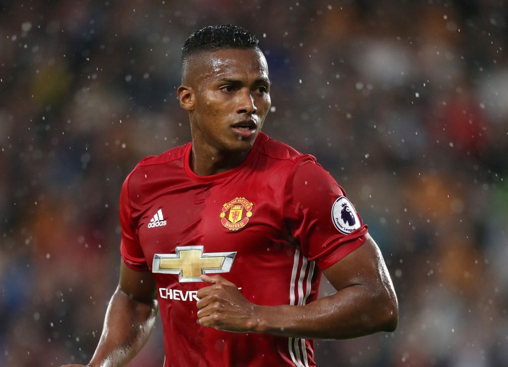 Antonio Valencia đang có những màn trình diễn tương đối ấn tượng ở đầu mùa giải năm nay. Ảnh: Internet.