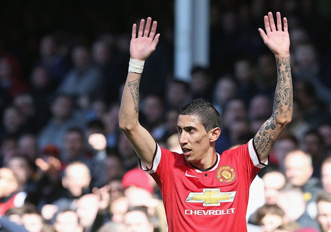 Nhưng sau thời Sir Alex, MU bắt đầu lao vào cuộc chiến chuyển nhượng, khi chi tiêu rất mạnh tay. Từ 1/1/2014 tới 31/8/2016, MU tốn 459 triệu bảng, cao hơn Man City 90 triệu bảng so với cùng kỳ thời gian này. Trong hình là Angel di Maria, ngôi sao khiến "Quỷ đỏ" tốn đến 59,7 triệu bảng để sở hữu từ Real Madrid trong hè 2014. Ảnh: Internet.