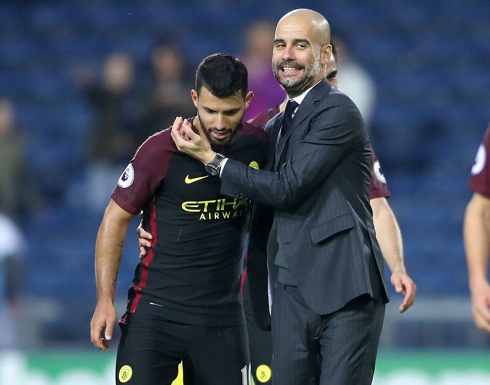Chiến thắng này đã giúp cho thầy trò HLV Pep Guardiola giải tỏa rất nhiều áp lực sau sáu trận không thắng trên mọi đấu trường. Qua đó cũng đòi lại ngôi đầu bảng từ Arsenal nhờ hơn hiệu số thắng bại. Ảnh: Internet.