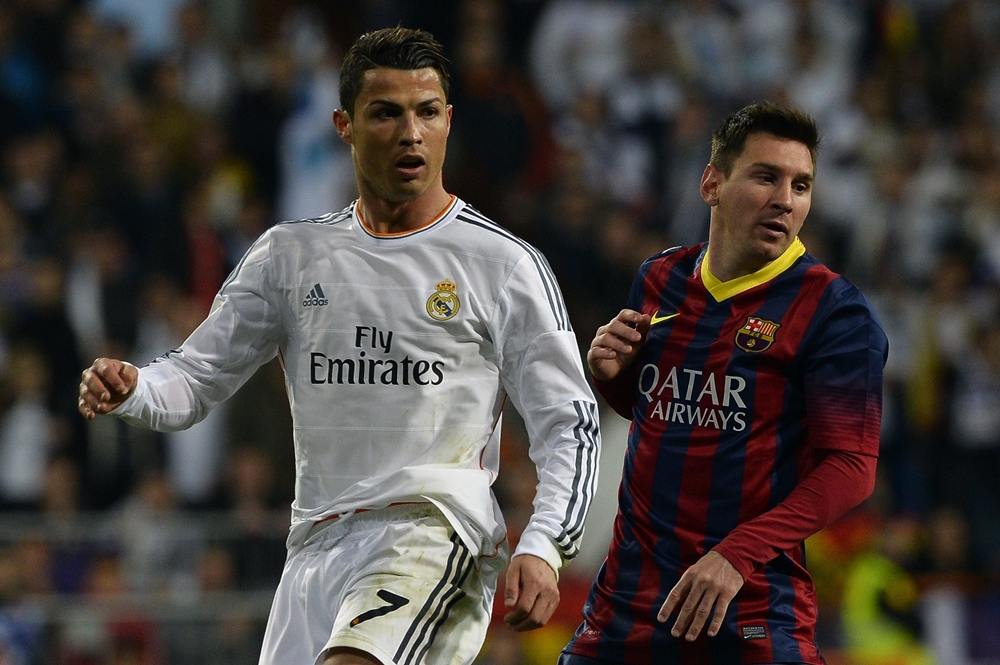Hãy thử tưởng tượng Cristiano Ronaldo và Lionel Messi cùng một đội. Ảnh: Internet.