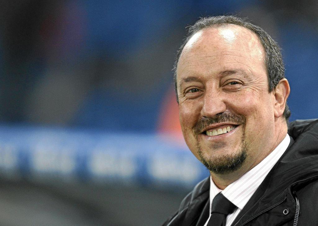 1. Rafa Benitez (2010/25 trận): Tiếp quản ghế nóng tại Inter Milan vào ngày 10/06/2010. Giành được hai danh hiệu là Siêu cúp Ý, FIFA Club World Cup tại đội chủ sân Giuseppe Meazza. Bị sa thải vào ngày 23 tháng 12 năm 2010 sau những kết quả được xem là tệ hại cả ở đấu trường quốc nội. Ảnh: Internet.