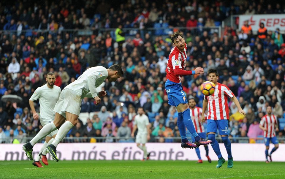 Chưa dừng lại ở đó, siêu sao khoác áo số 7 của Real Madrid tiếp tục là người nhân đôi cách biệt. Ảnh: Daily Mail.