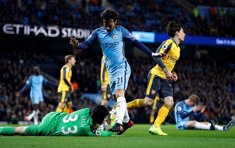 Man-City-2-1-Arsenal-6