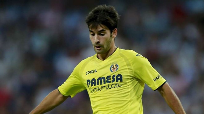 Tiền vệ Manuel Trigueros (Villarreal): Trigueros là trụ cột không thể thay thế giúp "Tàu ngầm vàng" bay cao ở La Liga năm nay. 3 bàn thắng sau 16 lần ra sân cùng tỷ lệ chuyền chính xác 90% là những thống kê ấn tượng về tài năng của cầu thủ sinh năm 1991.