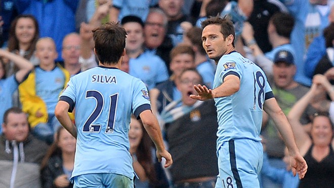 Tính tổng cộng, Lampard đã ghi bàn vào lưới của 39 đội bóng khác nhau đã và đang tham dự Premier League. Đây là kỷ lục của giải đấu.