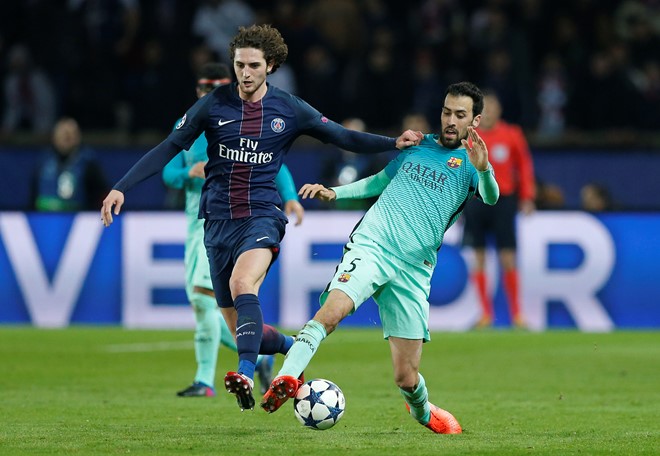 Rabiot, một trong những máy quét thi đấu xông xáo ở tuyến giữa của PSG. Ảnh: Reuters.
