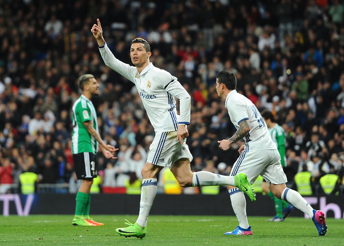 Cristiano Ronaldo vẫn là cây săn bàn tốt nhất Real Madrid. Ảnh: Sportskeeda.