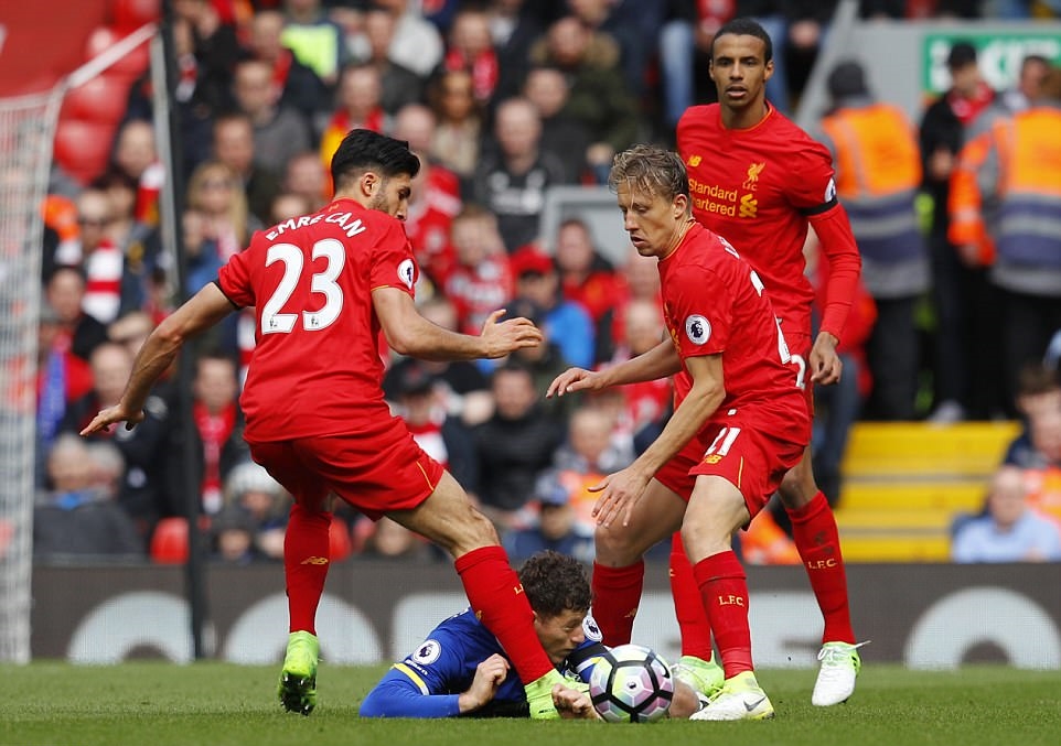 Coutinho rực sáng, The Kop có 3 điểm trong trận derby vùng Merseyside - Bóng Đá