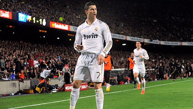 Ronaldo ghi bàn quyết định mang chiến thắng về cho Real Madrid.