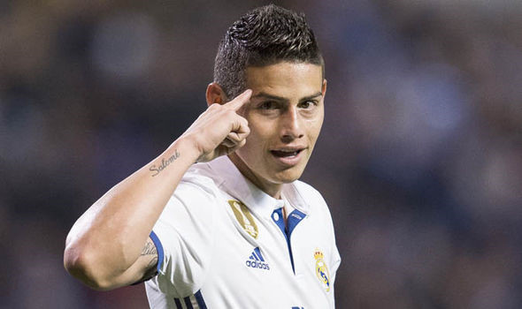 James Rodriguez được trao cơ hội trong trận gặp Valencia cuối tuần qua.