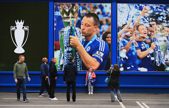 Đội trưởng huyền thoại John Terry sẽ chia tay Chelsea sau khi mùa bóng này khép lại nhưng chắc chắn những trang sử hào hùng về sự nghiệp của anh sẽ mãi được lưu lại sân Stamford Bridge.