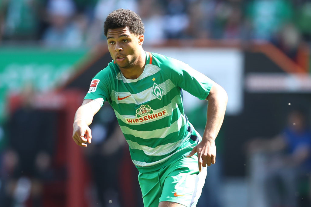 Serge Gnabry (8 triệu euro, Werder Bremen đến Bayern): Đội đương kim vô địch Bundesliga ký với anh hợp đồng 3 năm từ Werder Bremen. Trong mùa đầu tiên thi đấu tại Đức sau khi chia tay Arsenal hè 2016, anh tạo ấn tượng khi ghi 11 bàn sau 27 trận ở giải vô địch quốc gia Đức mùa giải 2016/17.