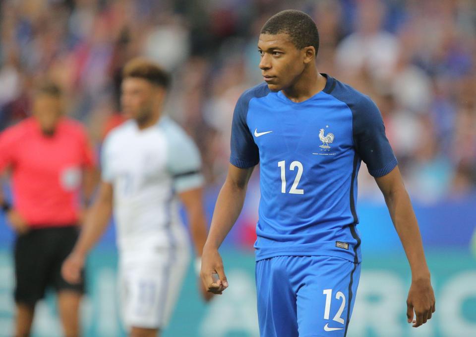 Mbappe là mục tiêu xa vời cho Arsenal.