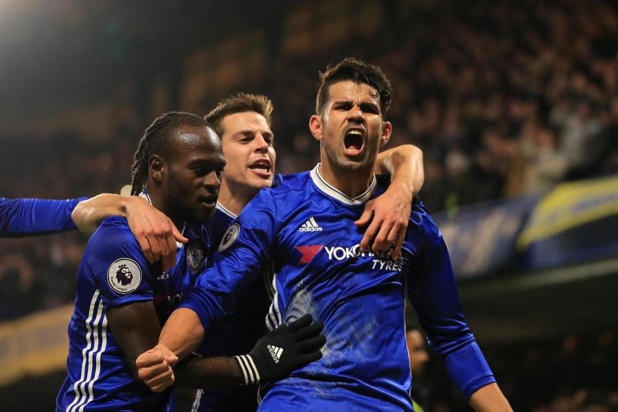 22/1/2017: Trở lại đội hình chính trong trận gặp Hull City, Costa ghi bàn thắng thứ 52 cho The Blues chỉ sau 100 lần ra sân. Kết thúc trận đấu, Conte chia sẻ: "Diego đã có một màn trình diễn tuyệt vời. Tôi hy vọng chúng ta có thể chấm dứt mọi lời đồn liên quan đến cậu ấy hay mối quan hệ giữa tôi và cậu ấy".