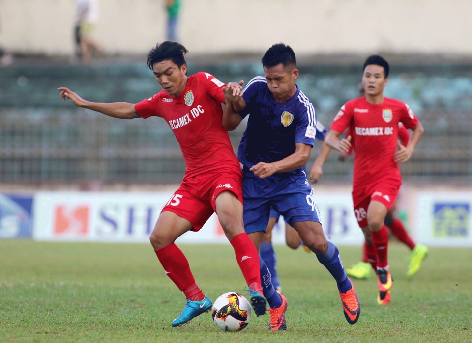 Quảng Nam FC có trận hòa 1-1 trước Becamex Bình Dương.