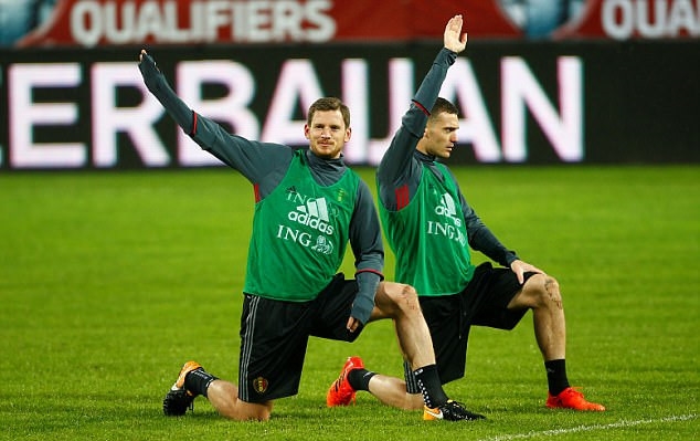 Cặp trung vệ Jan Vertonghen và Thomas Vermaelen có tinh thần thoải mái. Kết quả trận gặp Bosnia không ảnh hưởng đến vị trí của ĐT Bỉ.