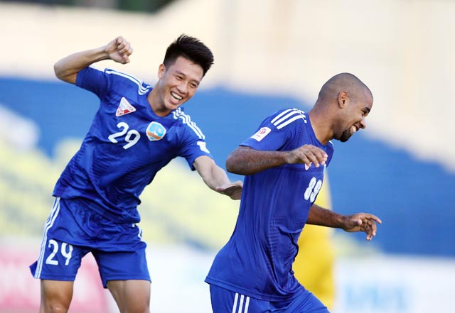 Quảng Nam FC được thưởng lớn sau chiến thắng trước SHB Đà Nẵng.