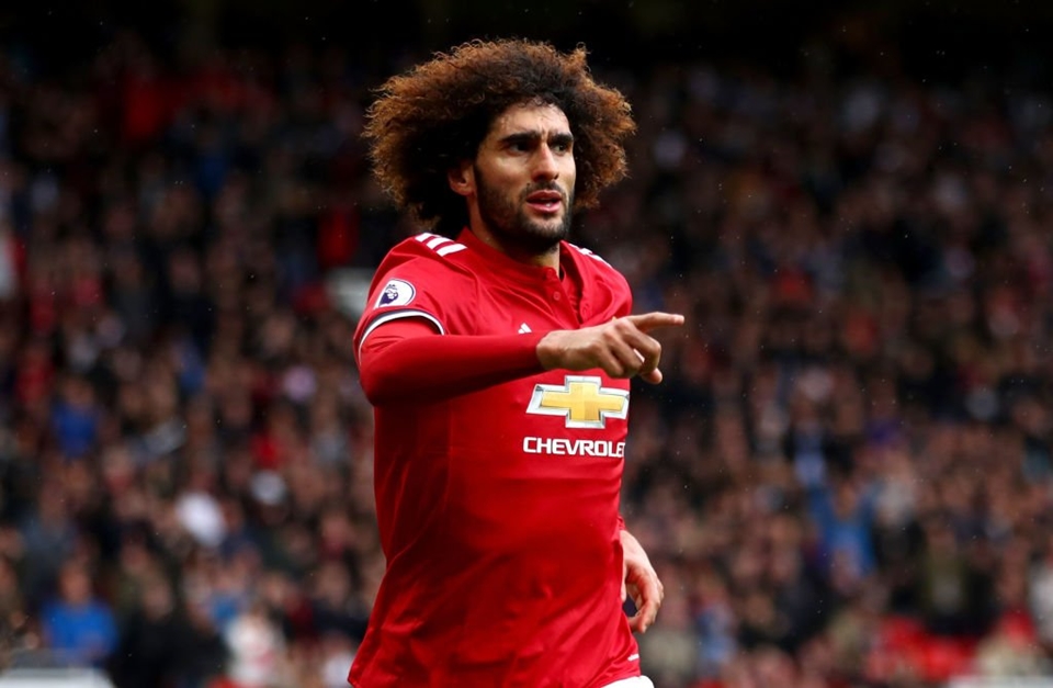 Bất chấp phong độ, Fellaini vẫn luôn được tin dùng.