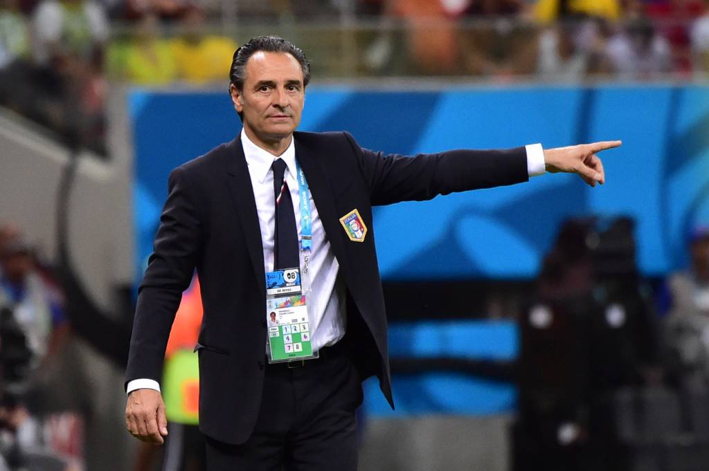 Cesare Prandelli muốn quay lại ghế nóng Italia.