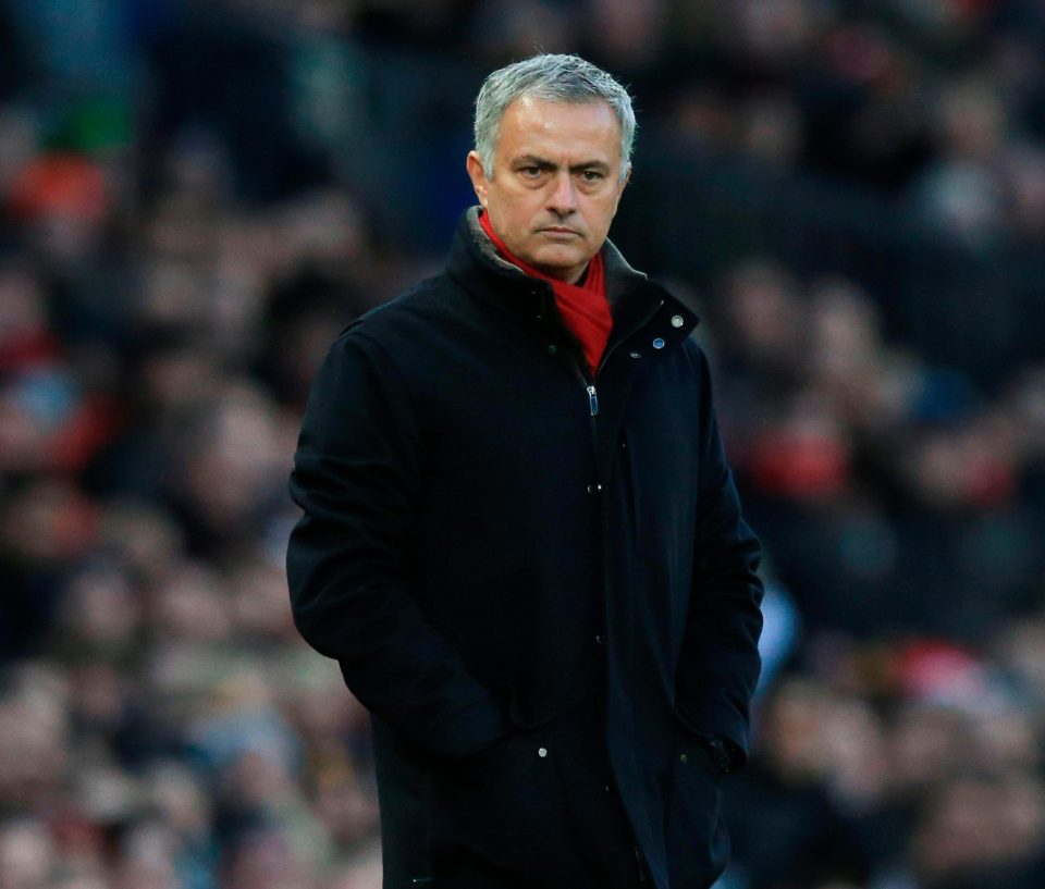 Mourinho đang gặp nhiều khó khăn tại Manchester United.