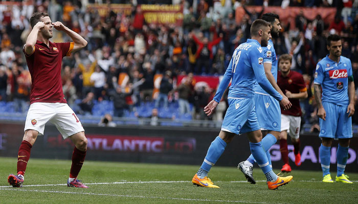Trận thua trước AS Roma chứng tỏ Napoli đang dần hụt hơi.