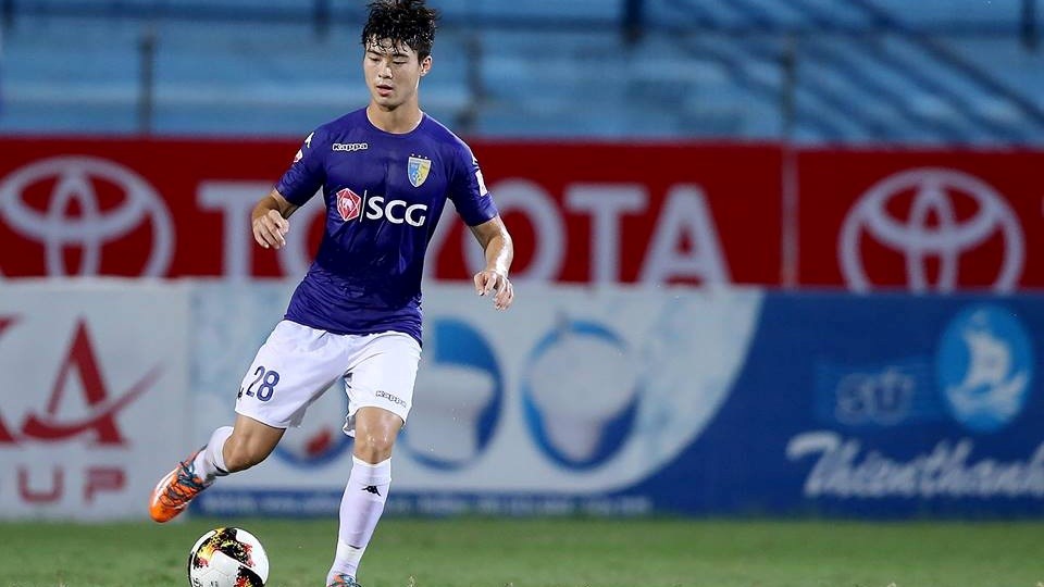 Duy Mạnh, chàng cầu thủ đa năng của Hà Nội FC.