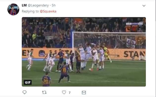 - Bóng Đá