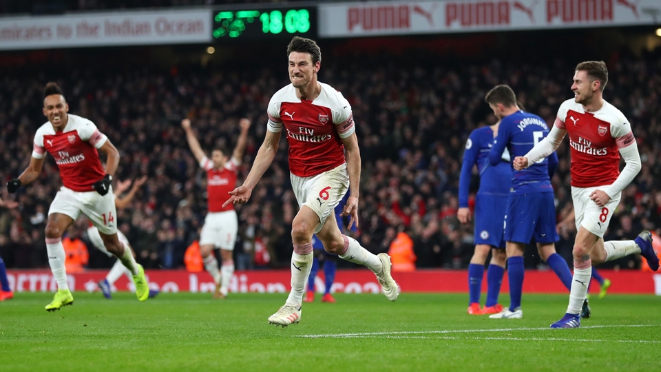 Sarri-ball hoàn toàn phá sản trước Arsenal ở vòng 22 Premier League.