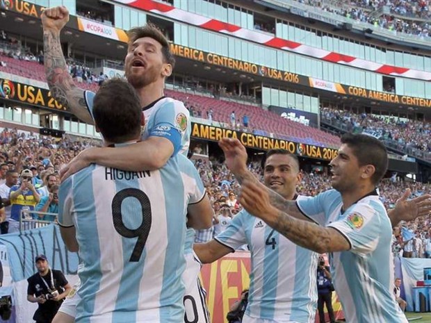 ĐT Argentina nợ Messi một danh hiệu. Ảnh: Internet.