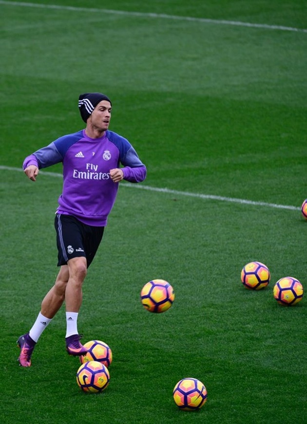 Theo Marca, Ronaldo đã đạt được thỏa thuận ký hợp đồng mới với Real Madrid. Ảnh: Internet.