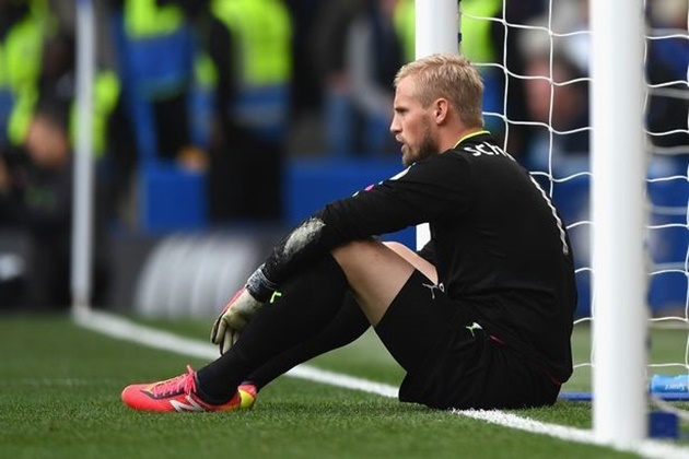 Trong khi đó, nhà đương kim vô địch Leicester đang trình diễn một bộ mặt thảm hại ở Premier League với 12 điểm sau 11 vòng, ít hơn 10 điểm so với năm ngoái (22). Ảnh: Internet.