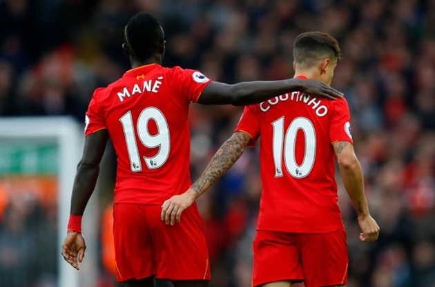 Sadio Mane và Philippe Coutinho đã tạo ra tổng cộng 14 cơ hội cho đồng đội kể từ đầu mùa, nhiều hơn bất kỳ bộ đôi tiền vệ nào. Ảnh: Internet.
