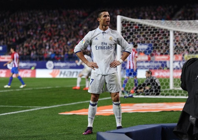 Ronaldo sẽ chuyển hóa thành tiền đạo cắm mãi mãi?