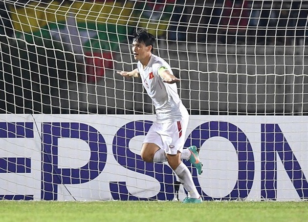 Công Vinh thi đấu không tốt ở trận thua Indonesia. Ảnh: AFF.