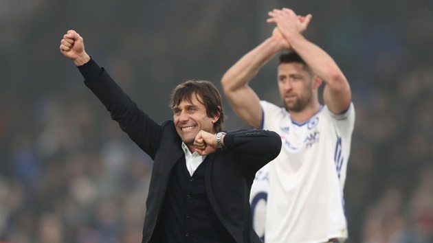 Conte truyền nguồn cảm hứng vô tận cho các học trò.